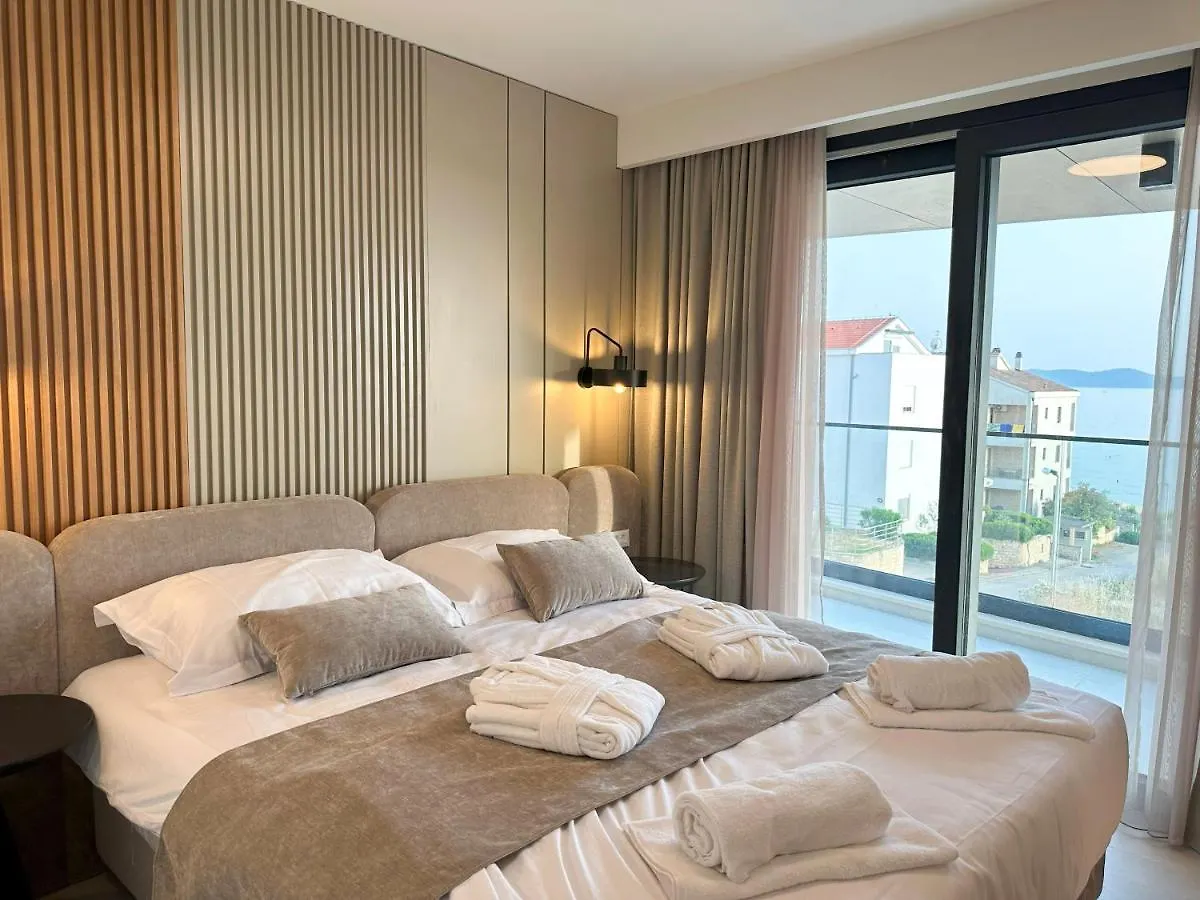 Luxury Apartment Amber - With Jacuzzi Kozino