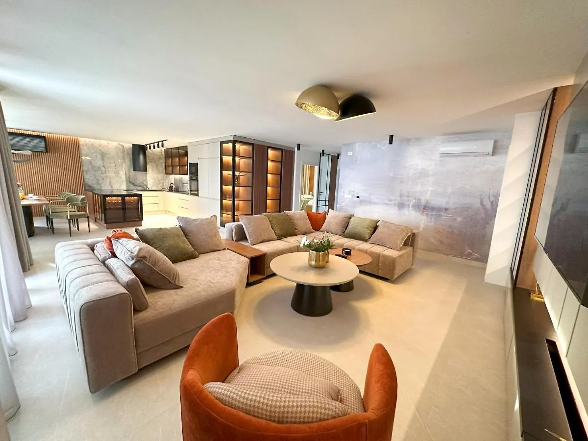 Luxury Apartment Amber - With Jacuzzi Kozino